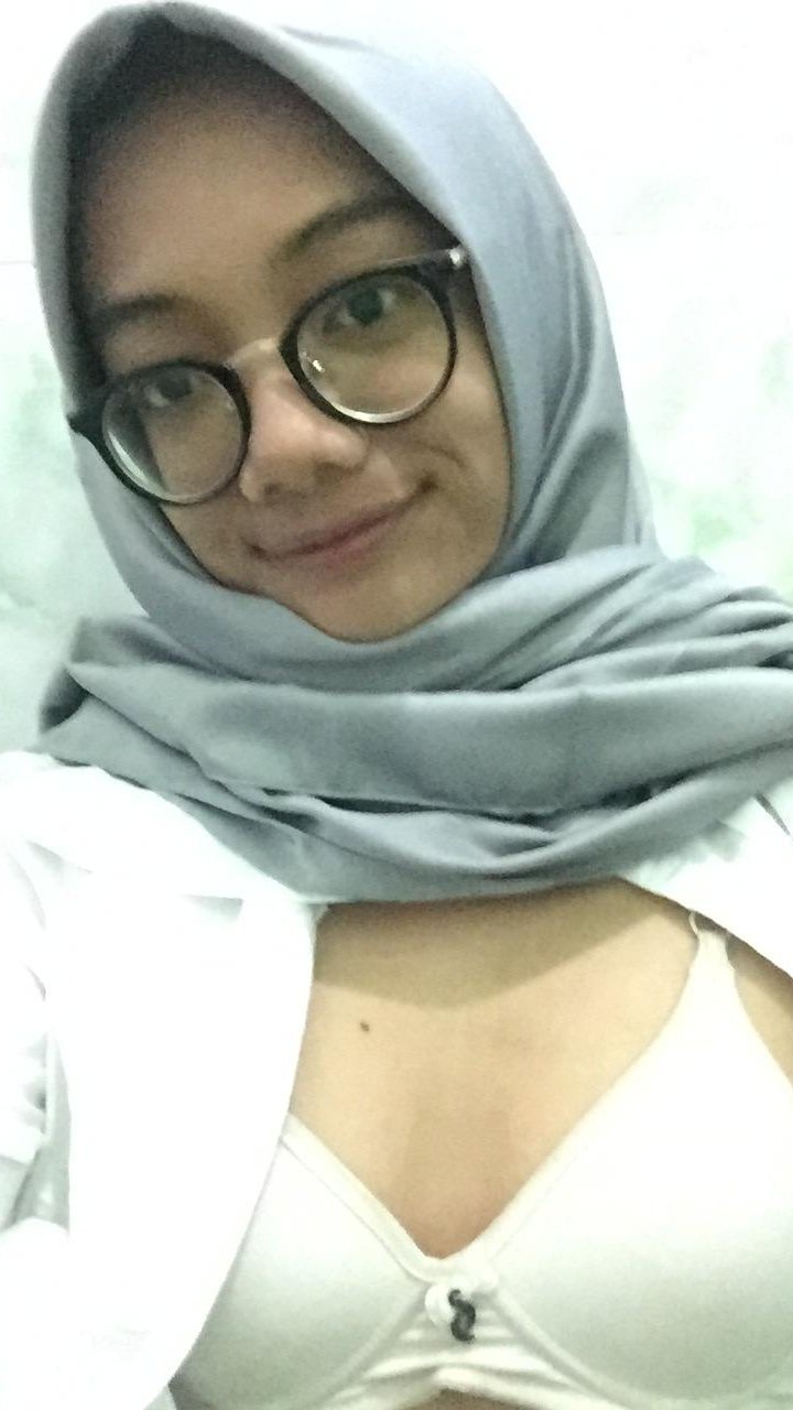 Viral SMP Sma 2026 Terbaru Abg Indo Bu Dokter Ukhti Solehah Wiwik Rekan Sejawat Jadi Pusat Perhatian Global Trending Top 10 New