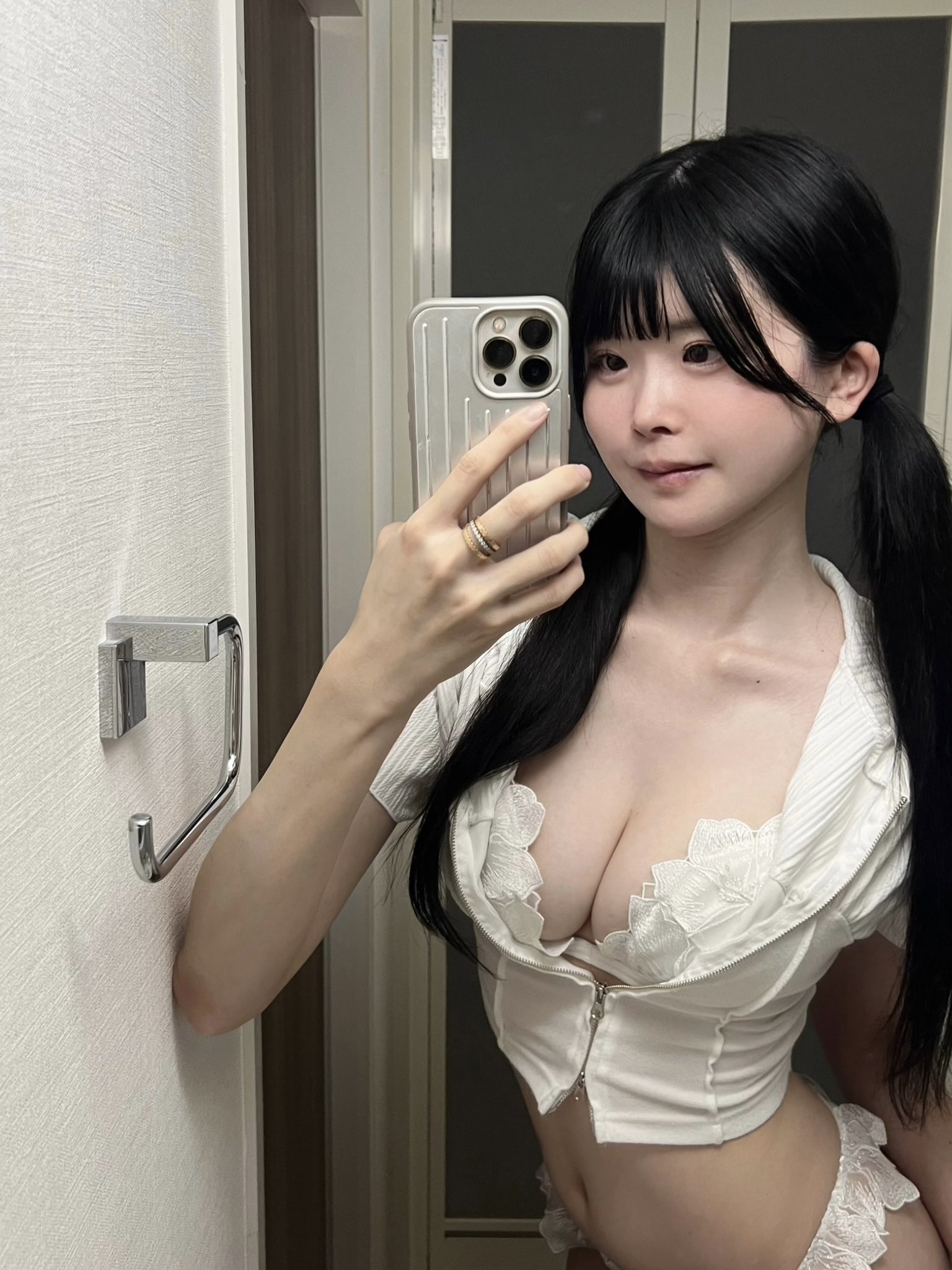 ABG Jepang Semi Memeperbudak Ibu Tiri Ayah Pergi New 2025 Top Global Trending